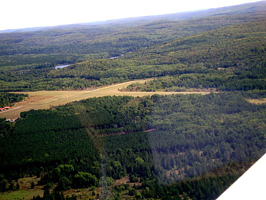 South River-Sundridge District Airport