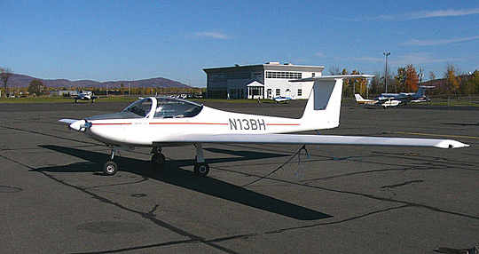 Bromont (Roland Désourdy) Airport