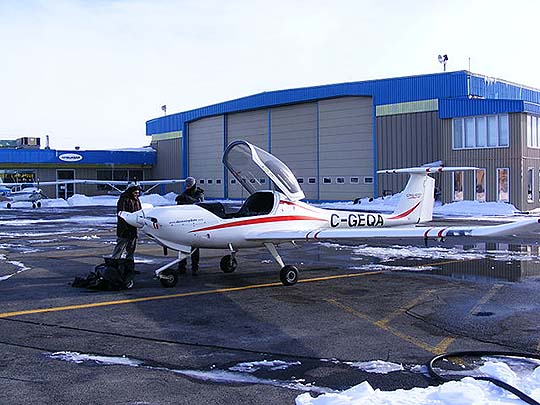 Montréal Saint-Hubert Longueuil Airport