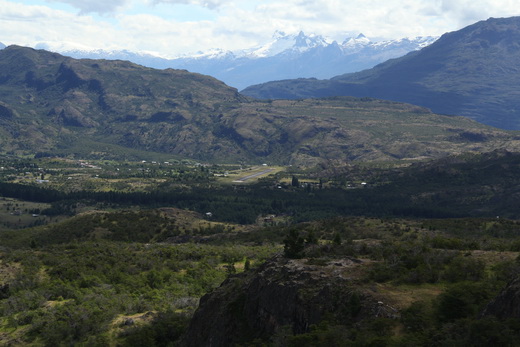 Cochrane Aerodrome from RN Lago Cochrane.jpg