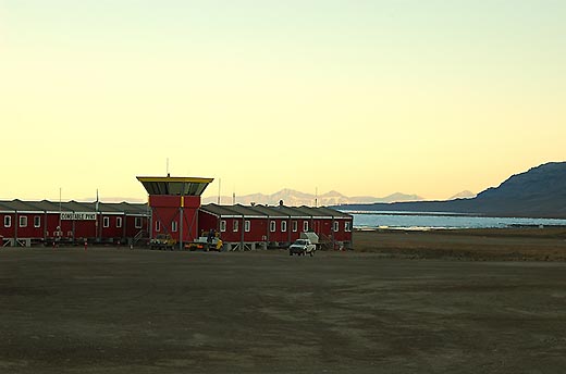 Nerlerit Inaat Airport