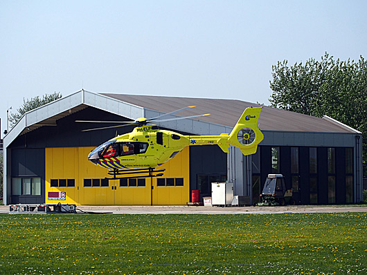 PH-ELP at Amsterdam Heliport (ICAO EHHA), Port of Amsterdam, pic2.JPG