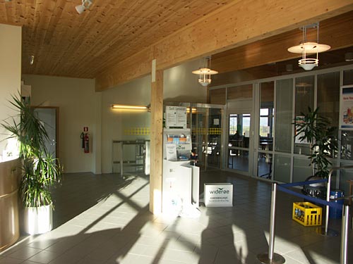 Leknes Airport picture