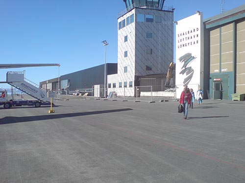 Svalbard Longyear Airport picture
