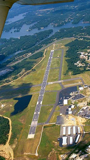 Memorial Field Airport
