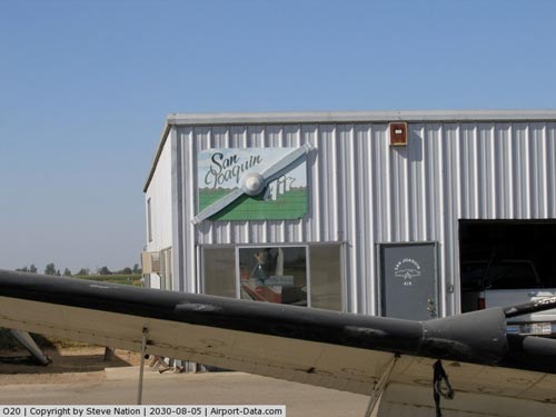 Kingdon Airpark Airport picture