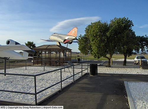 Point Mugu Nas (naval Base Ventura Co) Airport picture
