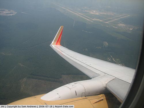 Jacksonville International Airport picture