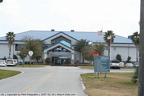 Lakeland Linder Regional Airport picture