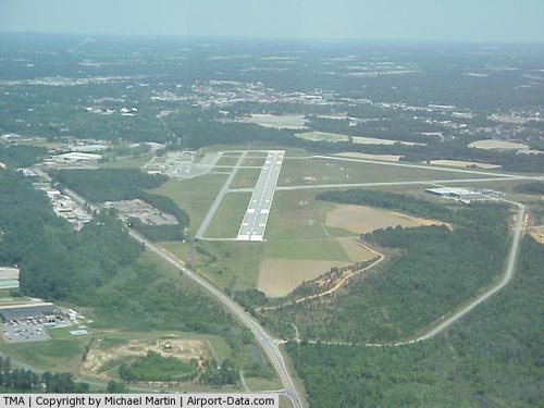 Henry Tift Myers Airport picture