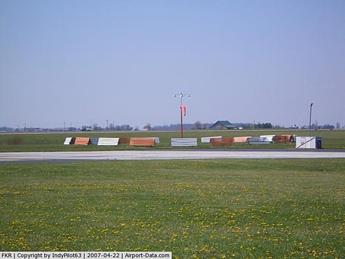 Frankfort Municipal Airport picture