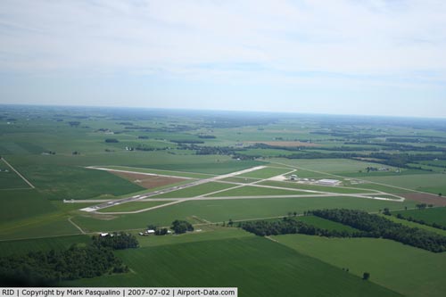 Richmond Municipal Airport picture