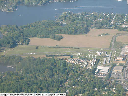 Lee Airport picture