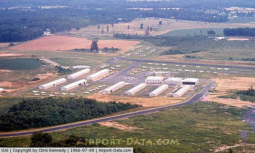 Montgomery County Airpark Airport picture