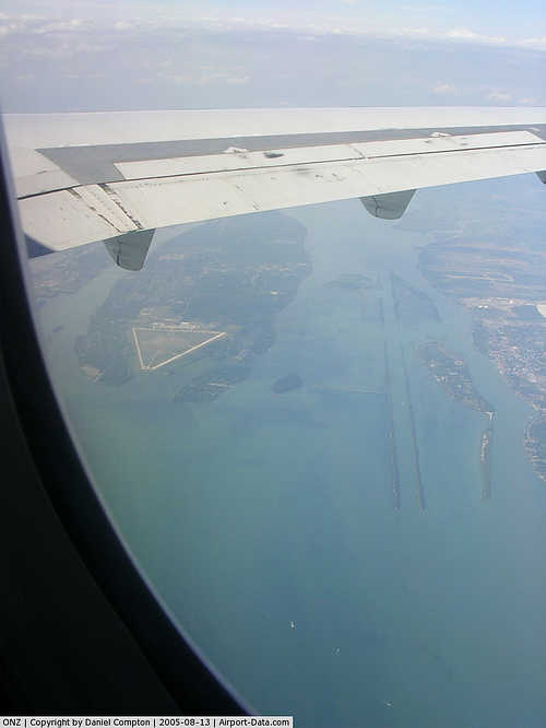 Grosse Ile Municipal Airport picture