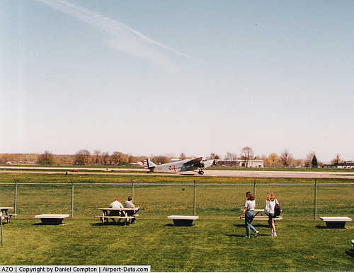 Kalamazoo / Battle Creek International Airport picture
