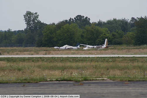 Livingston County Spencer J. Hardy Airport picture