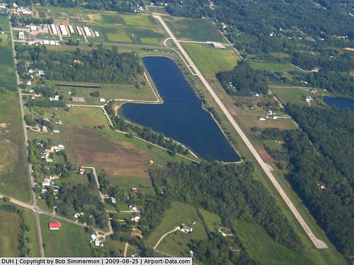 Toledo Suburban Airport picture