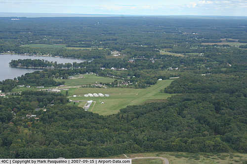 Watervliet Municipal Airport picture