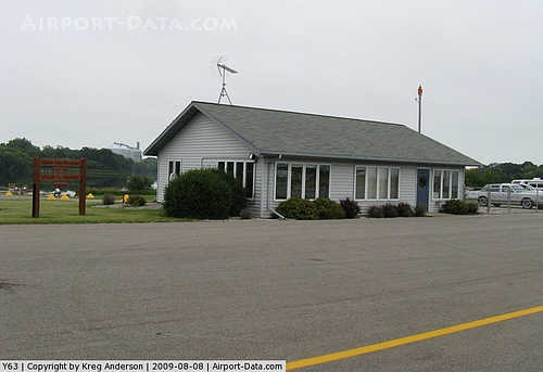 Elbow Lake Municipal - Pride Of The Prairie Airport picture