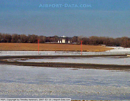 Minneapolis - st Paul Intl / Wold-chamberlain Airport picture