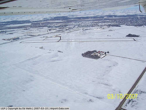 New Ulm Municipal Airport picture