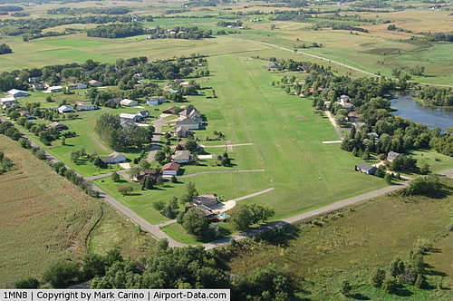 Sky Harbor Residential Airpark Airport picture