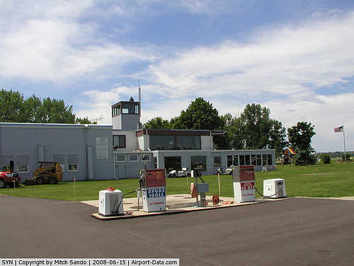 Stanton Airfield Airport picture
