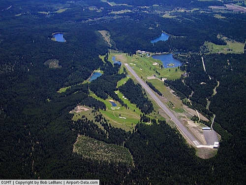 Crystal Lakes Resort Airport picture