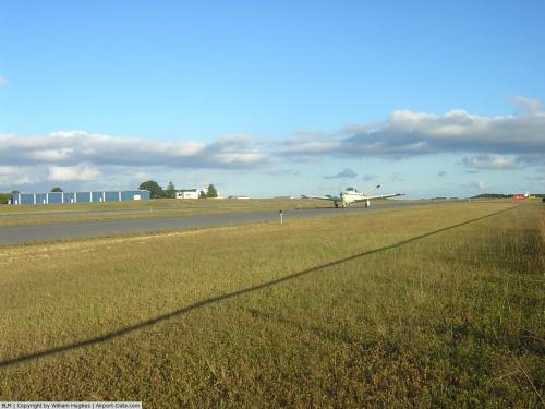 Monmouth Executive Airport picture