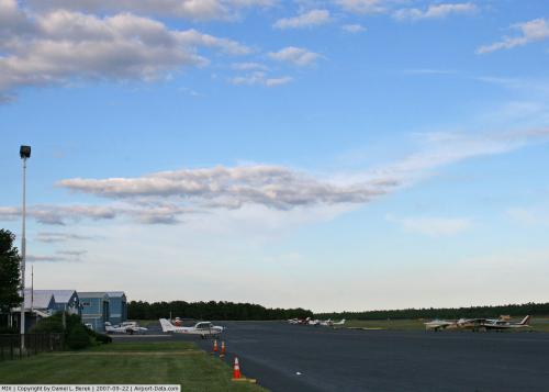 Robert J. Miller Air Park Airport picture