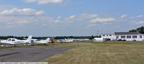 Solberg-hunterdon Airport picture