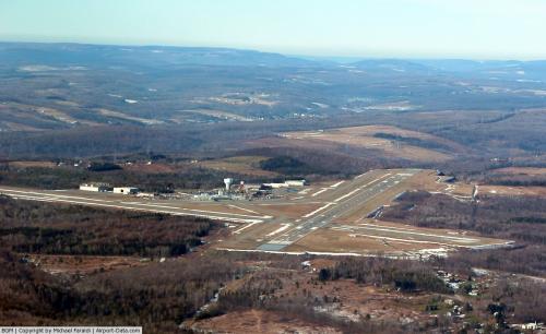 Greater Binghamton/edwin A Link Field Airport picture