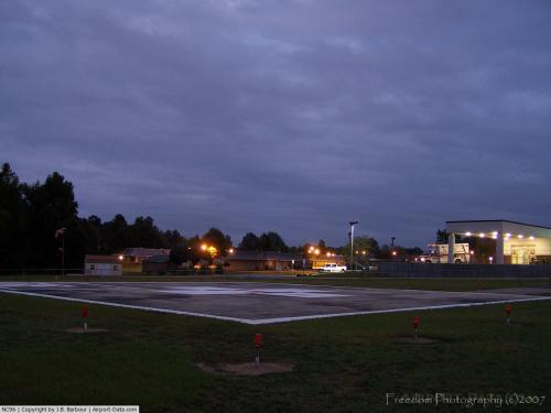 Betsy Johnson Memorial Hosp Heliport picture