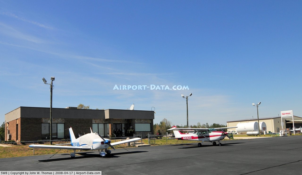 Siler City Muni Airport