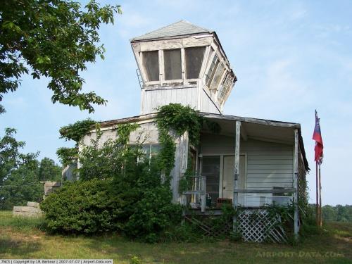Crooked Creek Airport picture