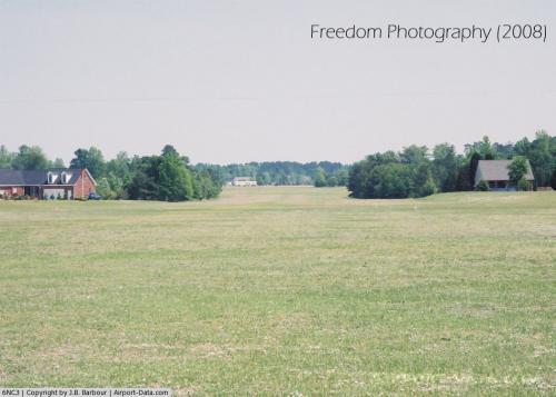 Eastover Air Ranch Airport picture