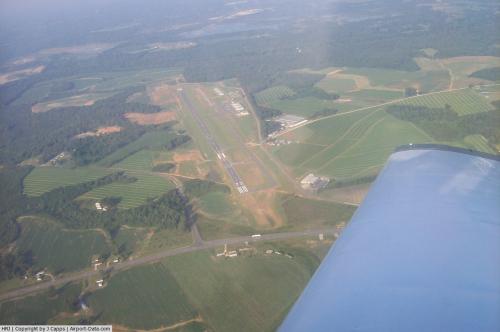 Harnett Rgnl Jetport Airport picture