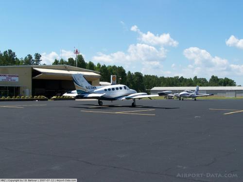 Henderson-oxford Airport picture