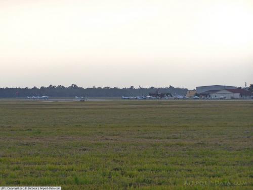 Lumberton Muni Airport picture