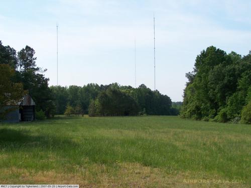 Peacock Stolport Airport picture