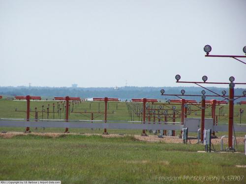 Raleigh-durham Intl Airport picture