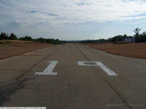 Raleigh East Airport picture