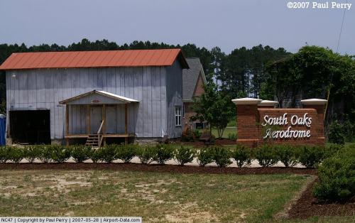 South Oak Aerodrome Airport picture