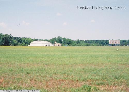 Southern Comforts Aerodrome Airport picture
