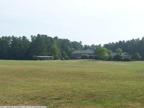 Spring Paths Airport picture