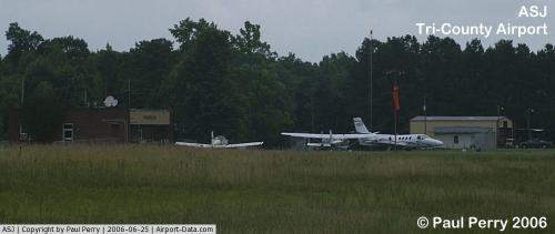 Tri-county Airport picture
