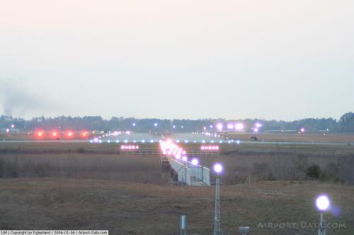 Wilmington Intl Airport picture