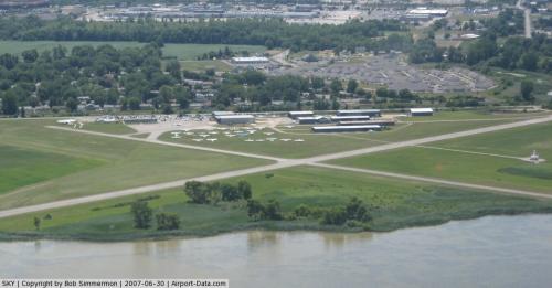 Griffing Sandusky Airport picture
