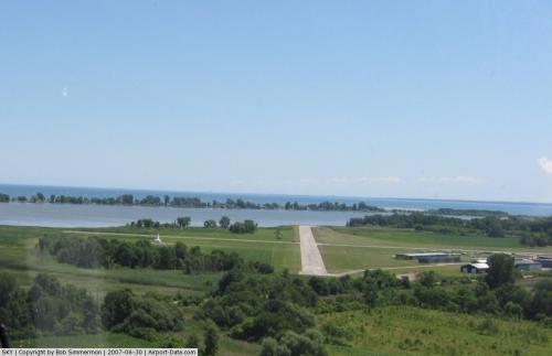 Griffing Sandusky Airport picture
